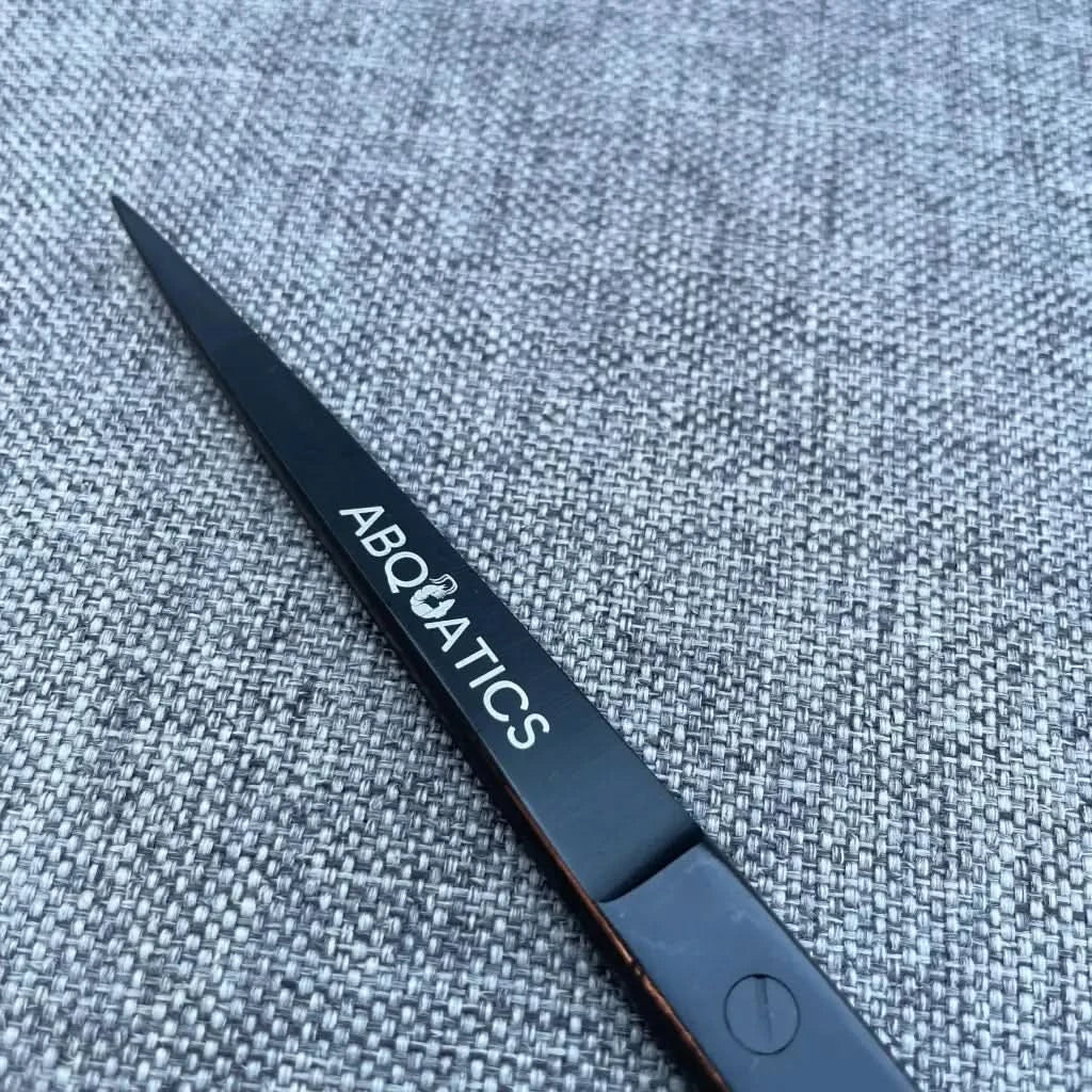 Black aquascaping scissors.