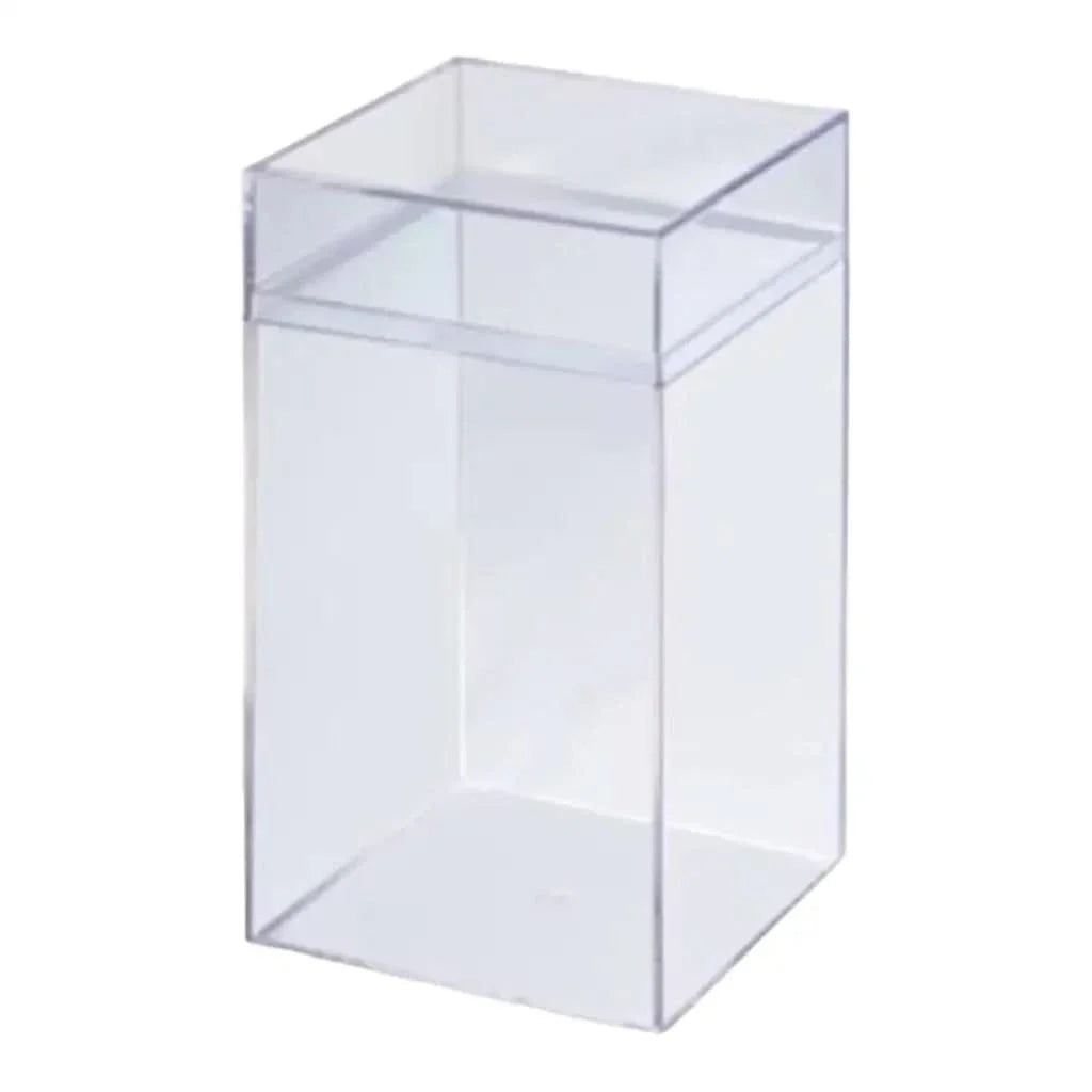 Clear plastic box with lid.