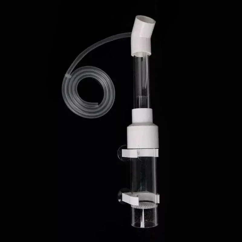 Clear plastic nebulizer with tubing.
