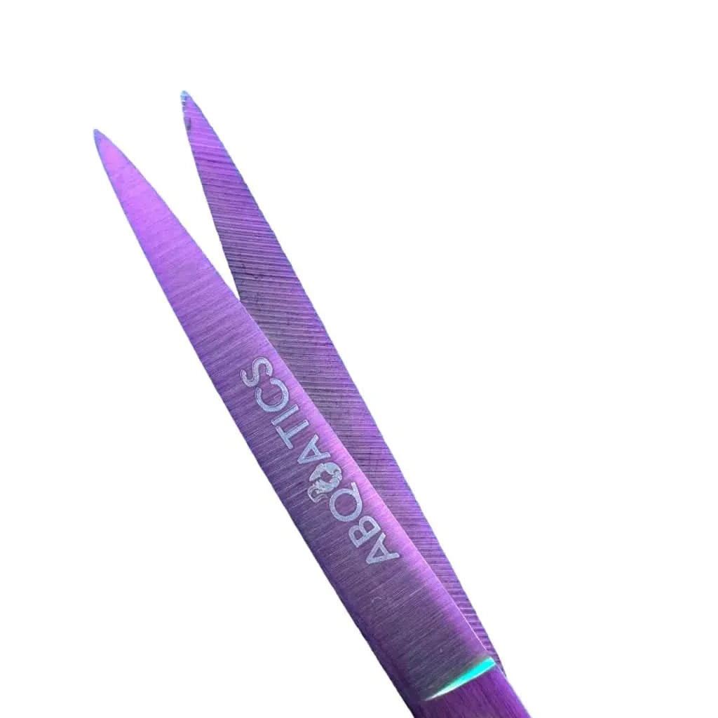 Iridescent aquascaping scissors.