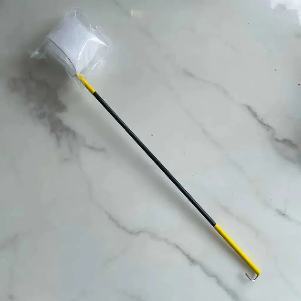 Long-handled white mesh net.