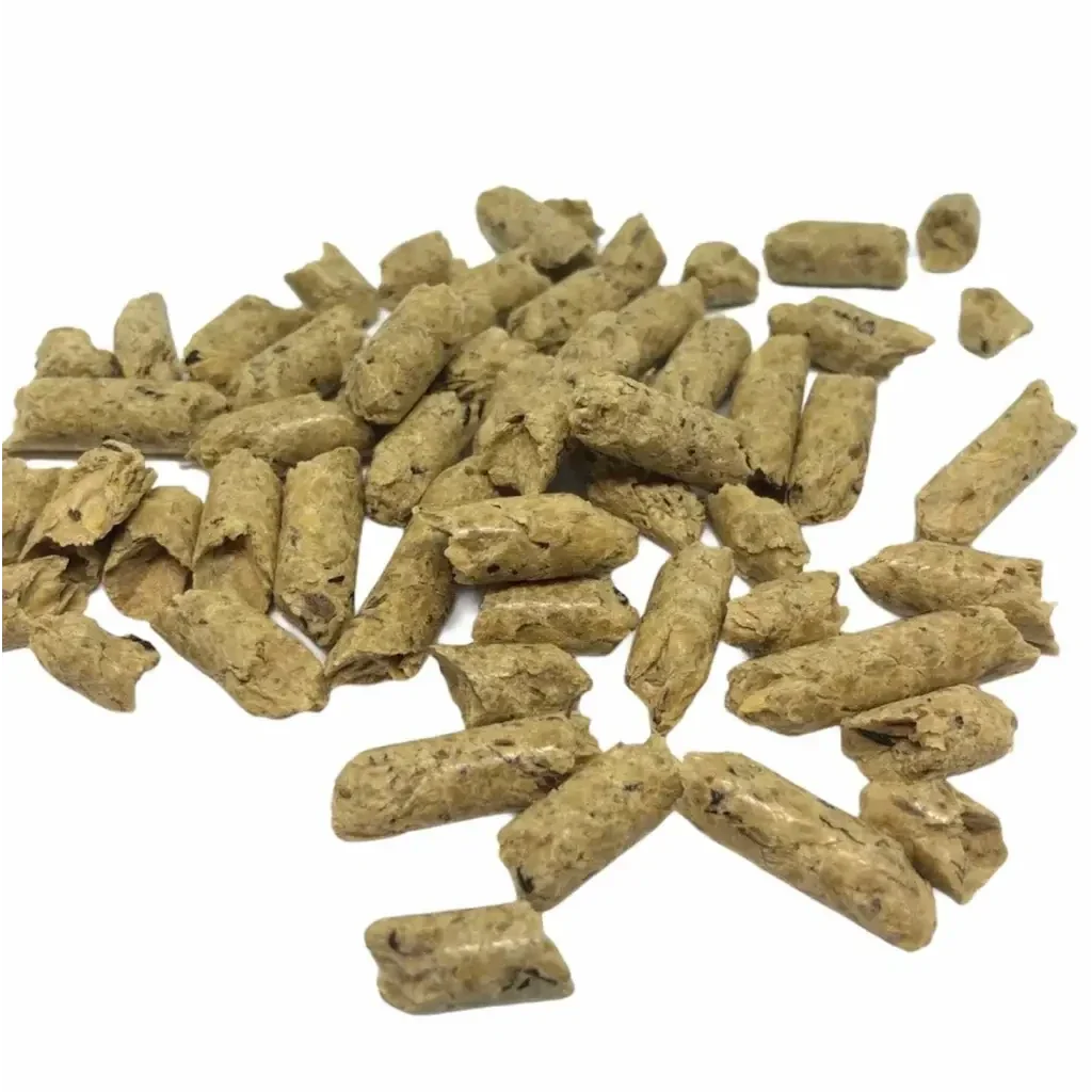 Brown cylindrical animal feed pellets.