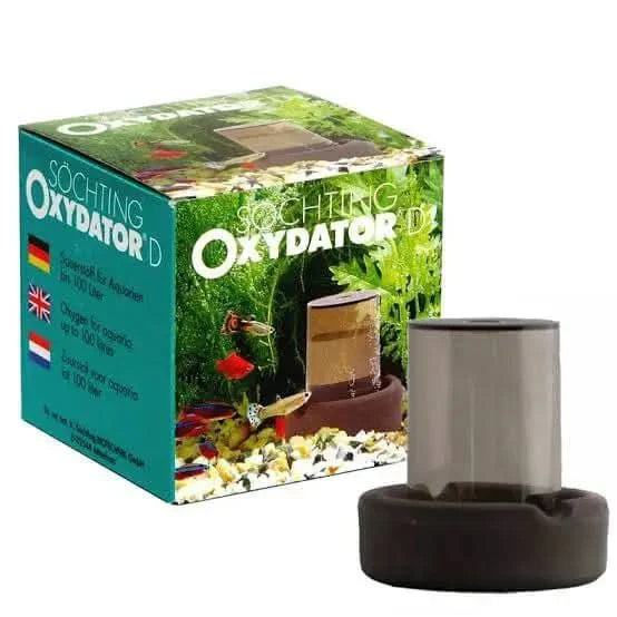 Aquarium oxygenator with packaging.